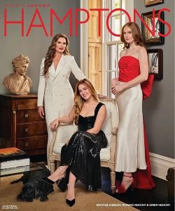 hamptons-magazine-dec-2022.jpeg